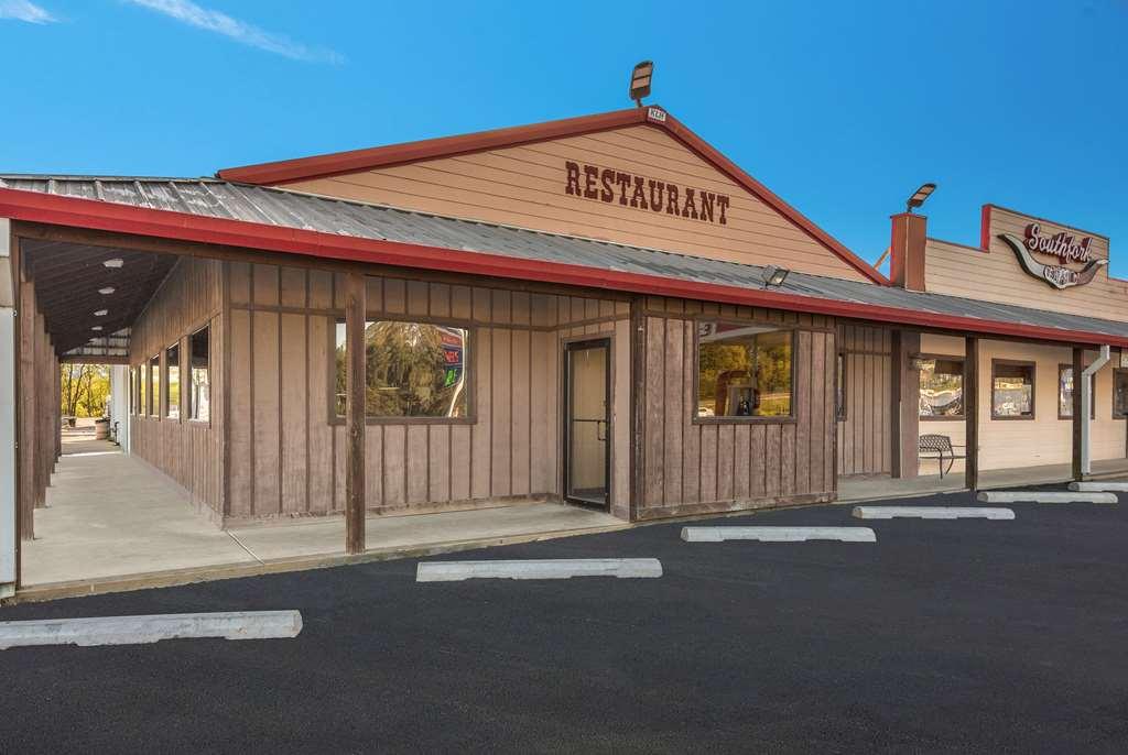 Rodeway Inn Gurdon Restaurant foto